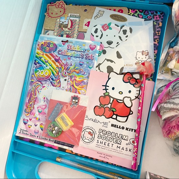 90s Girl Y2K Mystery Surprise Box! - Picture 9 of 10